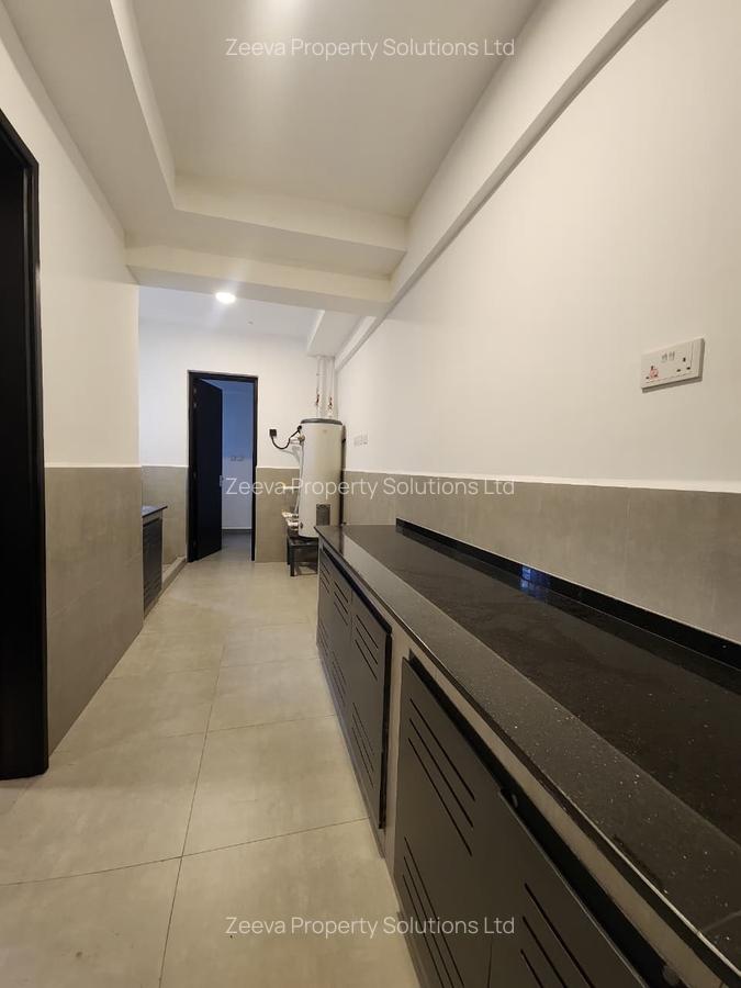 2 Bed Apartment with En Suite in Westlands Area - 6