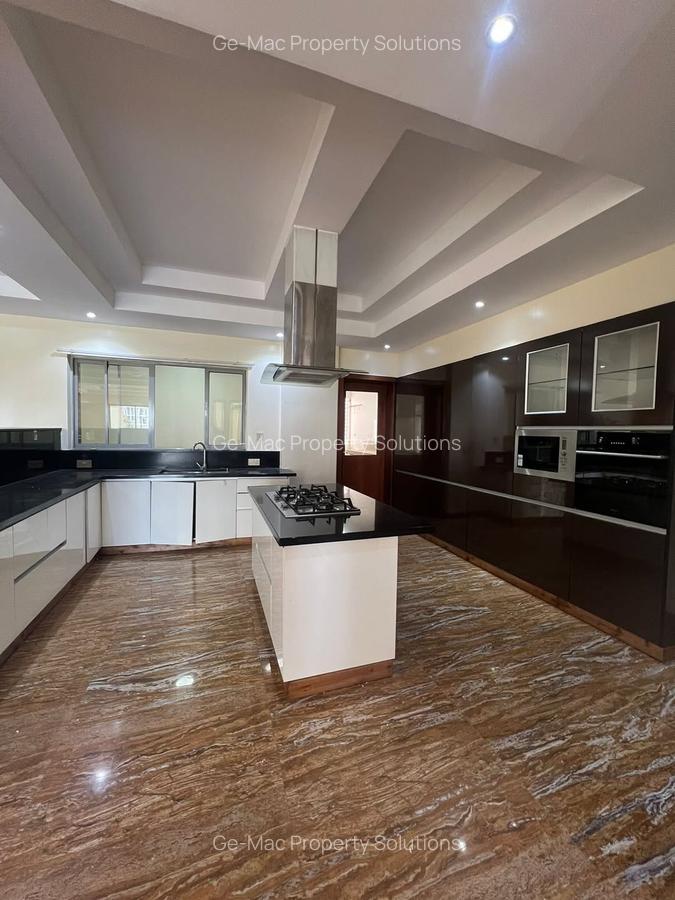 4 Bed Apartment with En Suite in Kileleshwa - 4
