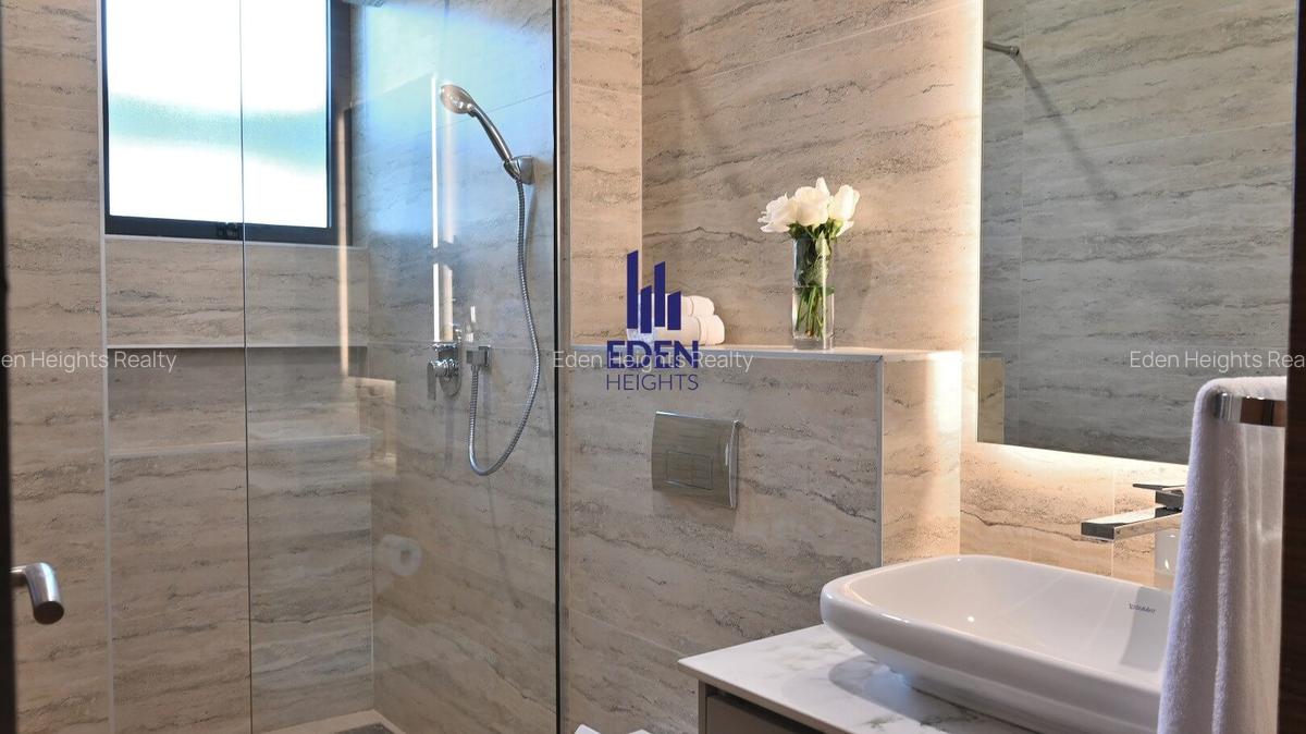 3 Bed Apartment with En Suite in Riverside - 15