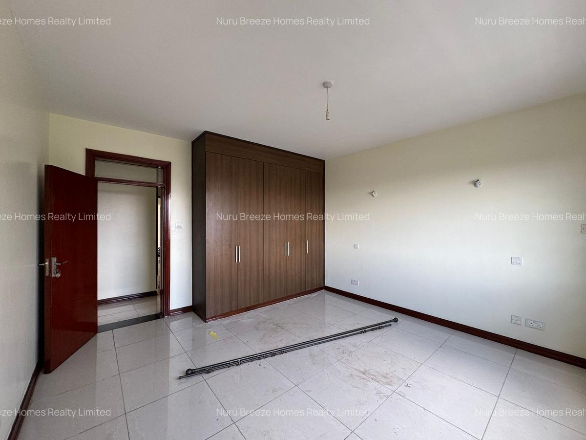 3 Bed Apartment with En Suite in Rhapta Road - 16