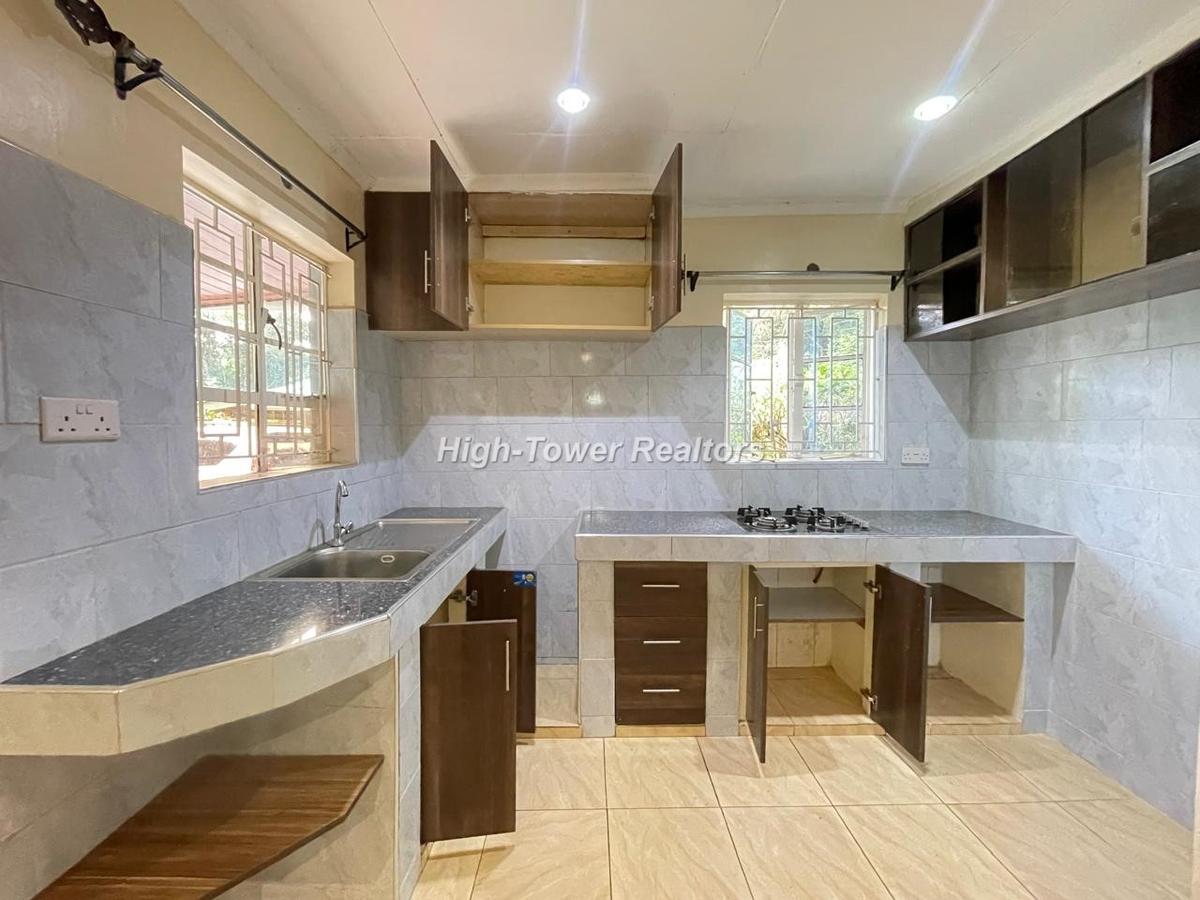 2 Bed House with Alarm in Karen - 3