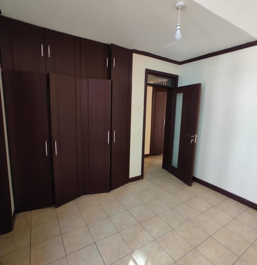 4 Bed Townhouse with En Suite at Langata - 8