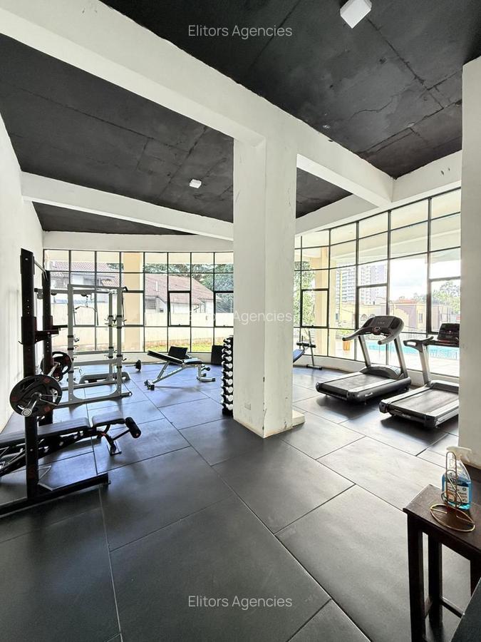 Serviced 2 Bed Apartment with En Suite at Lantana Road - 19