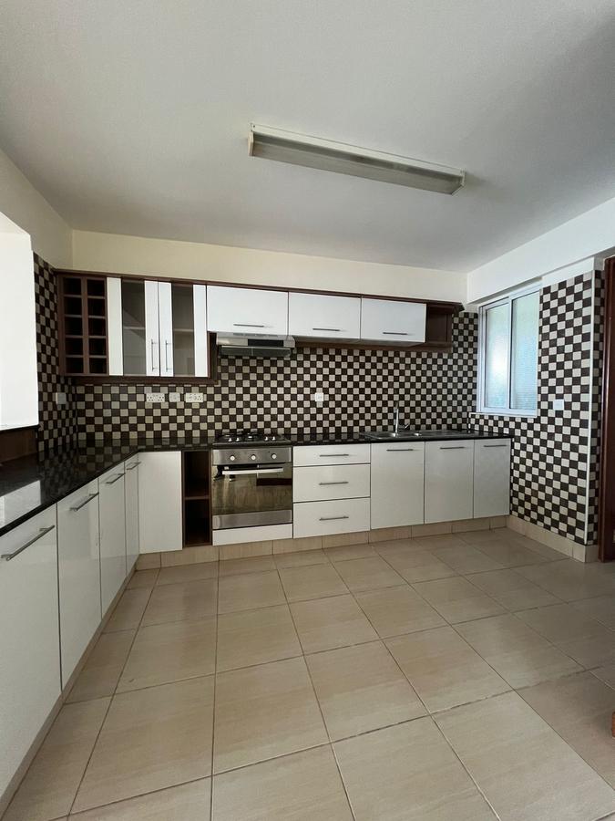 3 Bed Apartment with En Suite in Kileleshwa - 2