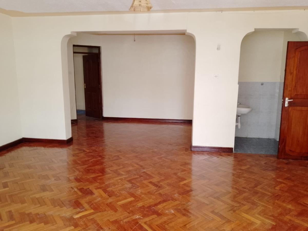 3 Bed Apartment with En Suite in Kilimani - 6