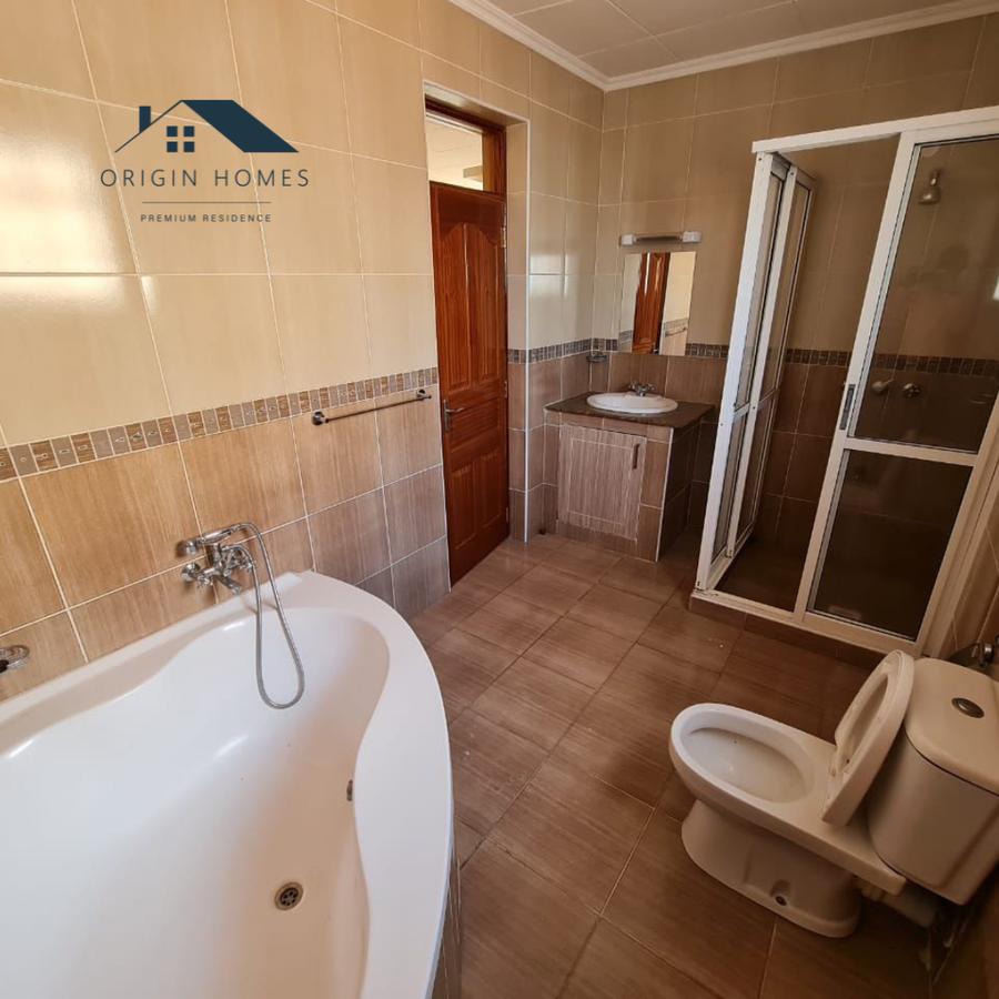 2 Bed Apartment with En Suite at Lavington - 14