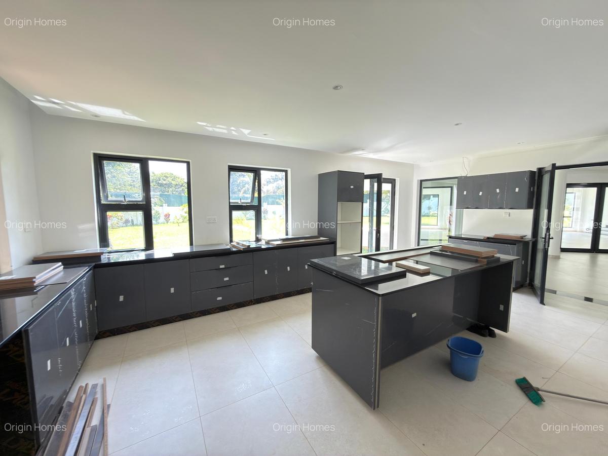 6 Bed House with En Suite at Runda - 11