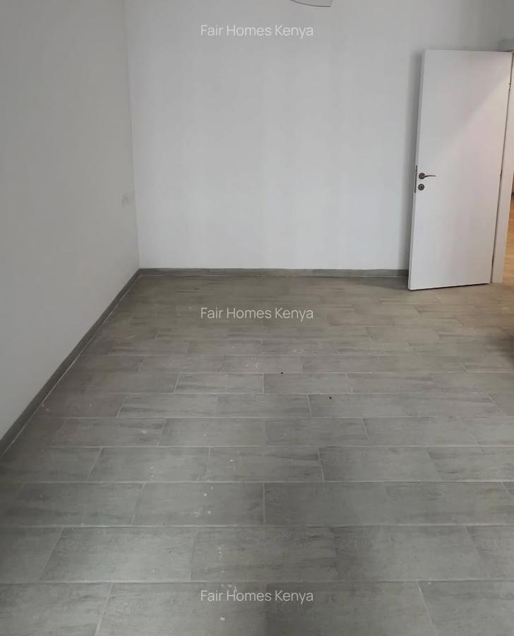 1 Bed Apartment with En Suite at Valley Arcade - 3