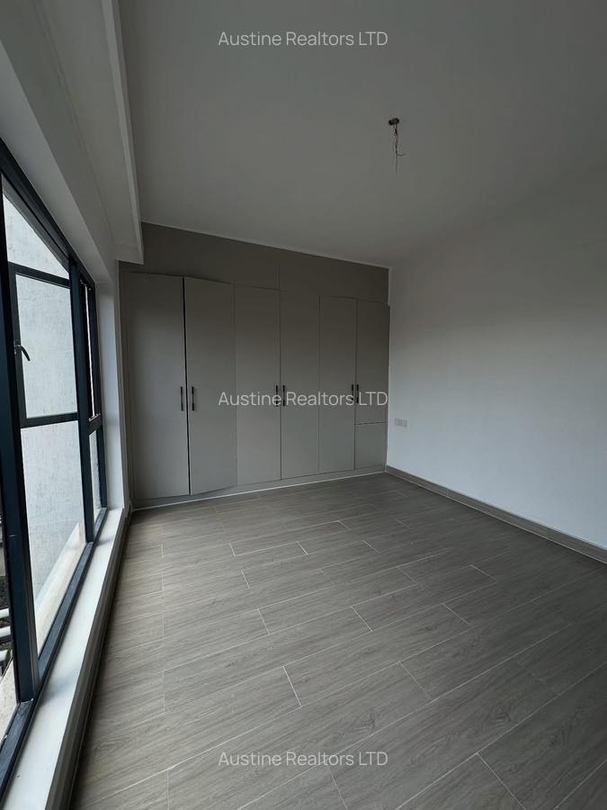 2 Bed Apartment with En Suite at Kindaruma Road - 15