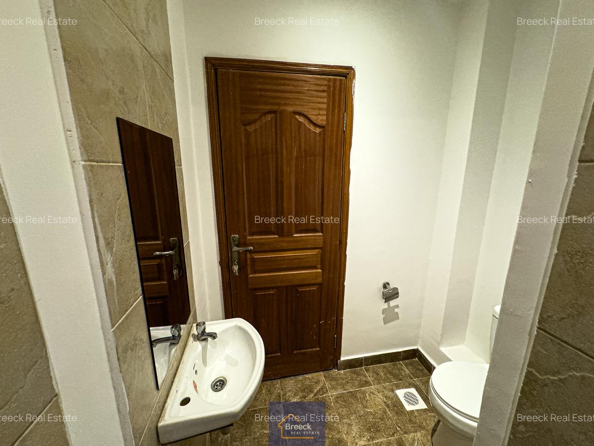 2 Bed Apartment with En Suite at Ngong Road - 7