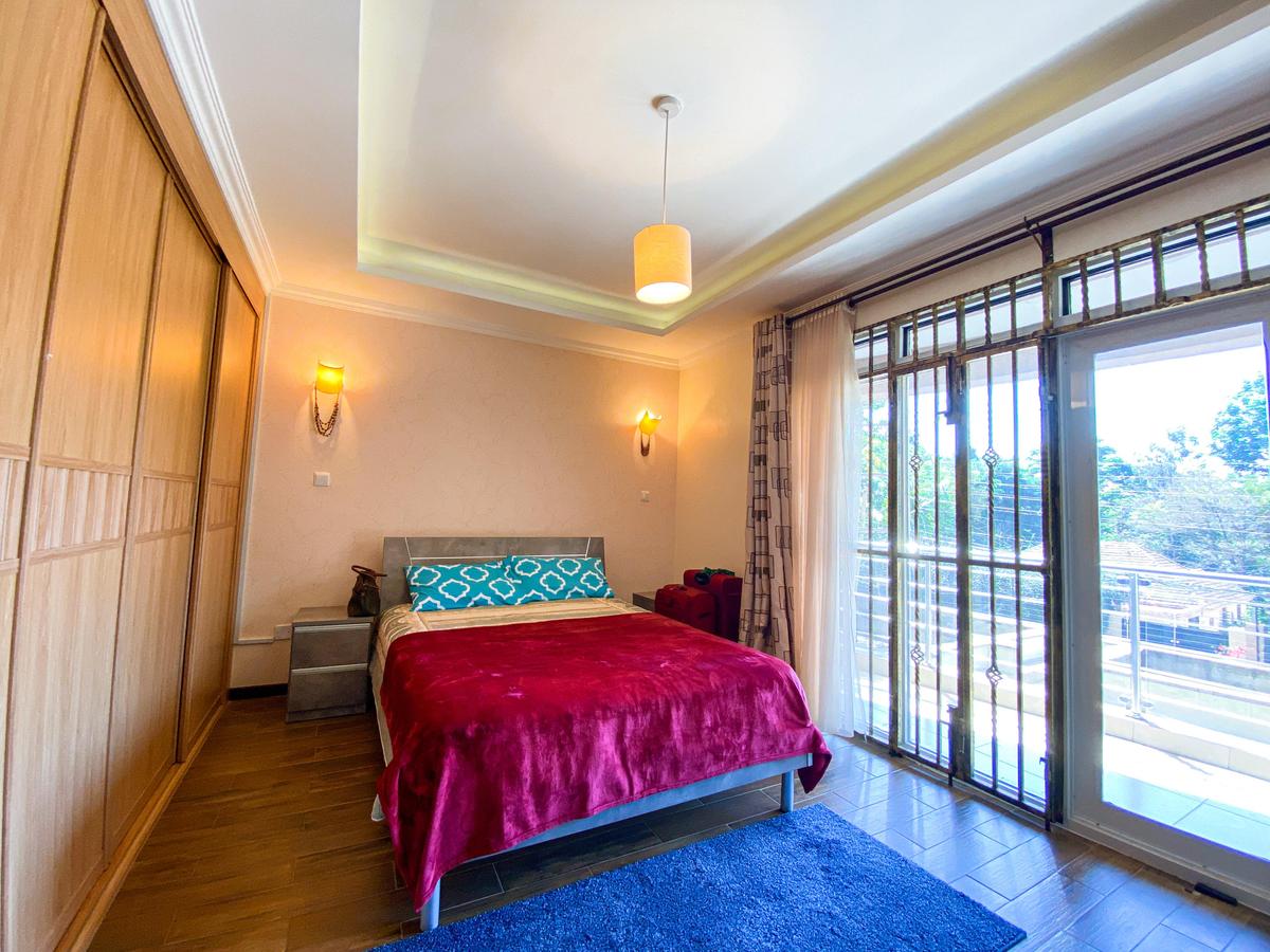 3 Bed Apartment with En Suite in Westlands Area - 3