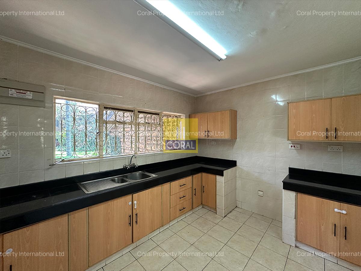 3 Bed Townhouse in Westlands Area - 3