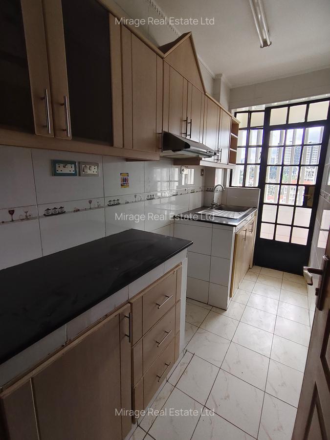1 Bed Apartment with Parking in Kilimani - 20