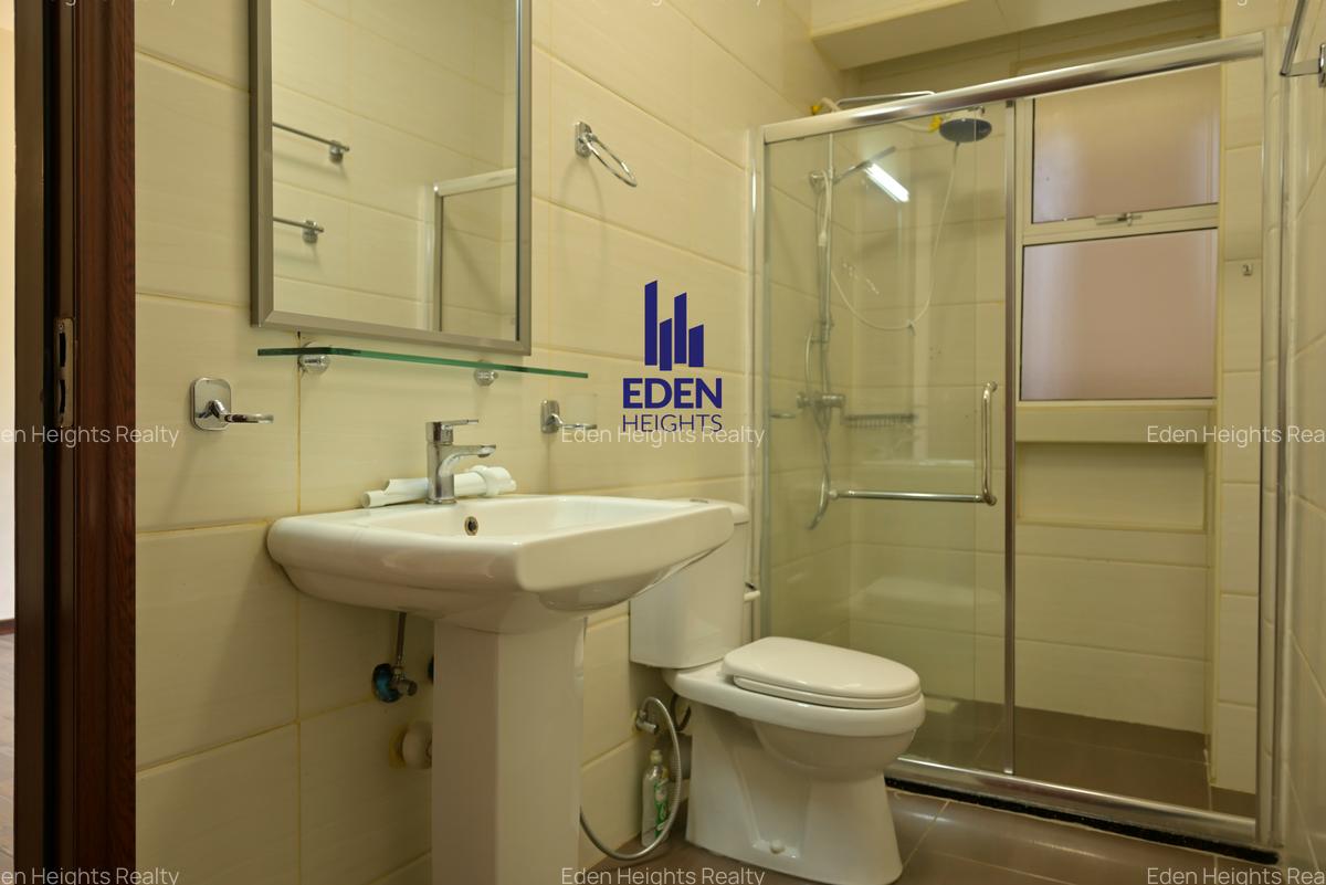 3 Bed Apartment with En Suite in Westlands Area - 7