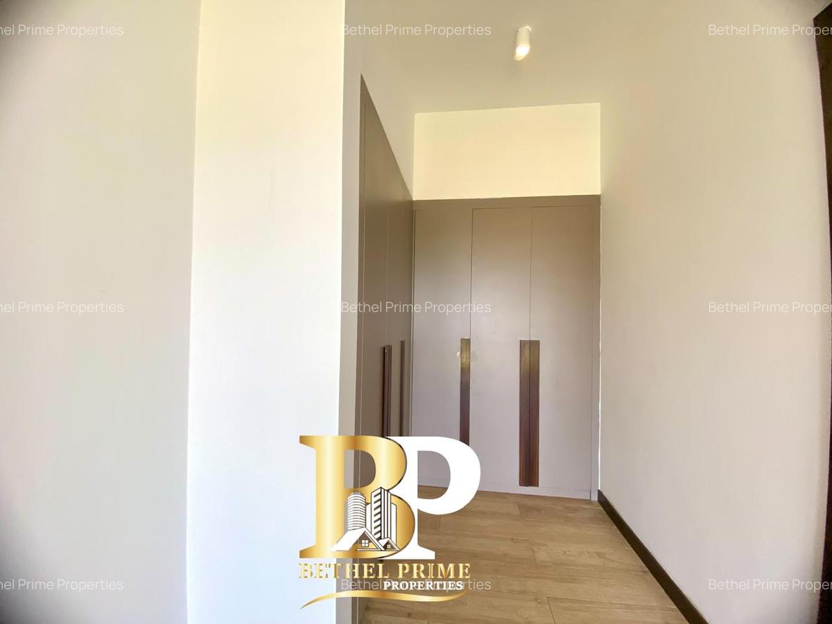 1 Bed Apartment with Swimming Pool in Rosslyn - 11