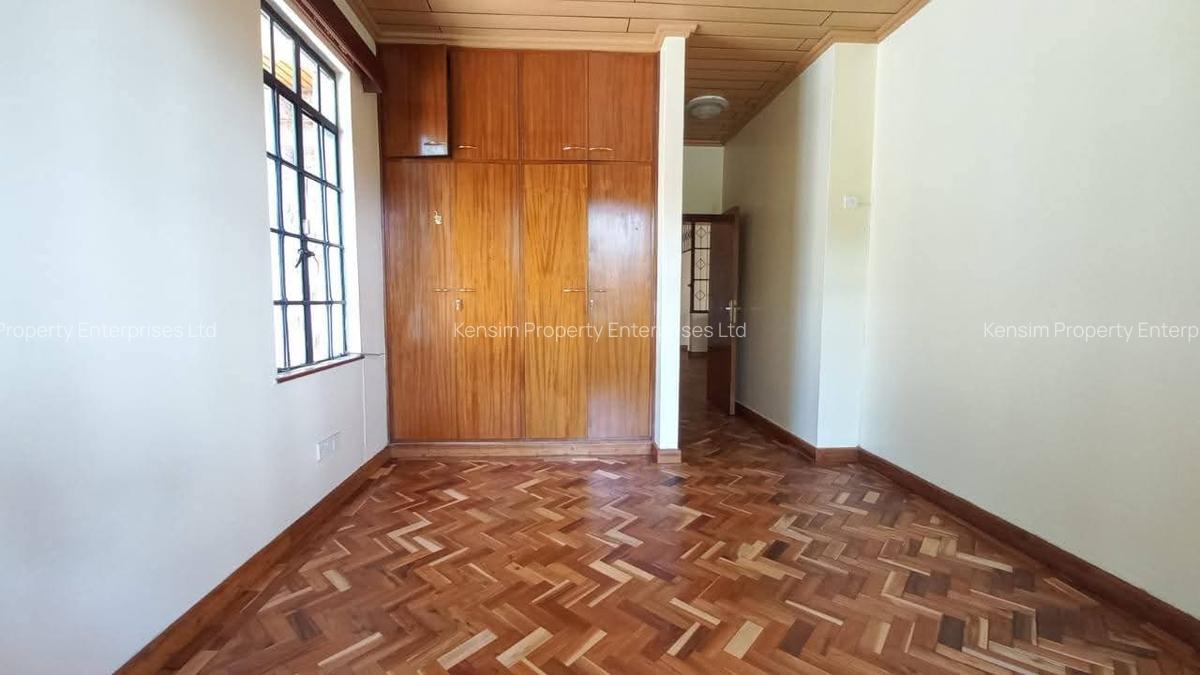4 Bed Townhouse with En Suite in Spring Valley - 8