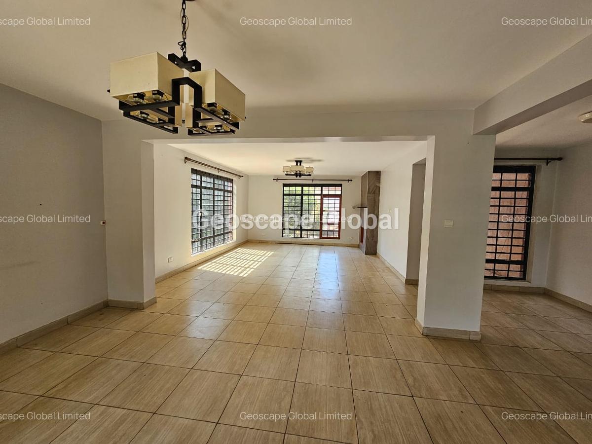 4 Bed House with En Suite in Kiambu Road - 12