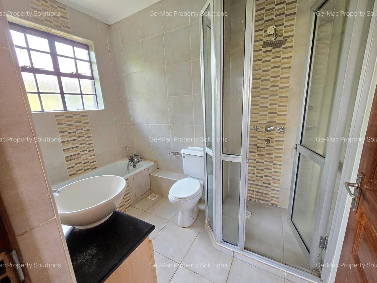 4 Bed House with En Suite in Kiambu Road - 10