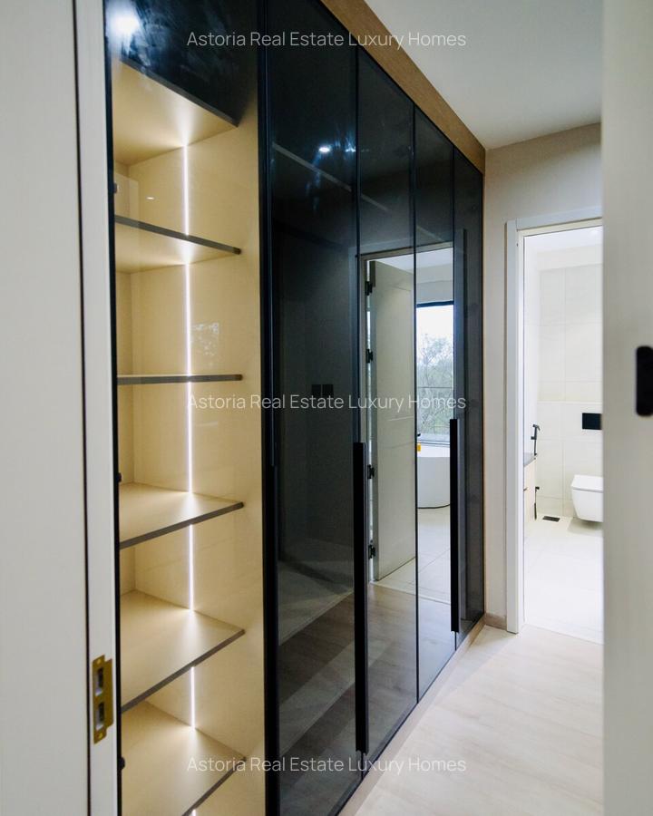 3 Bed Apartment with En Suite at 2026-397 3 Bed - 7