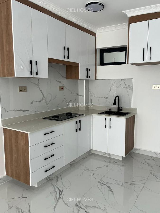 2 Bed Apartment with Gym at Wood Avenue - 3