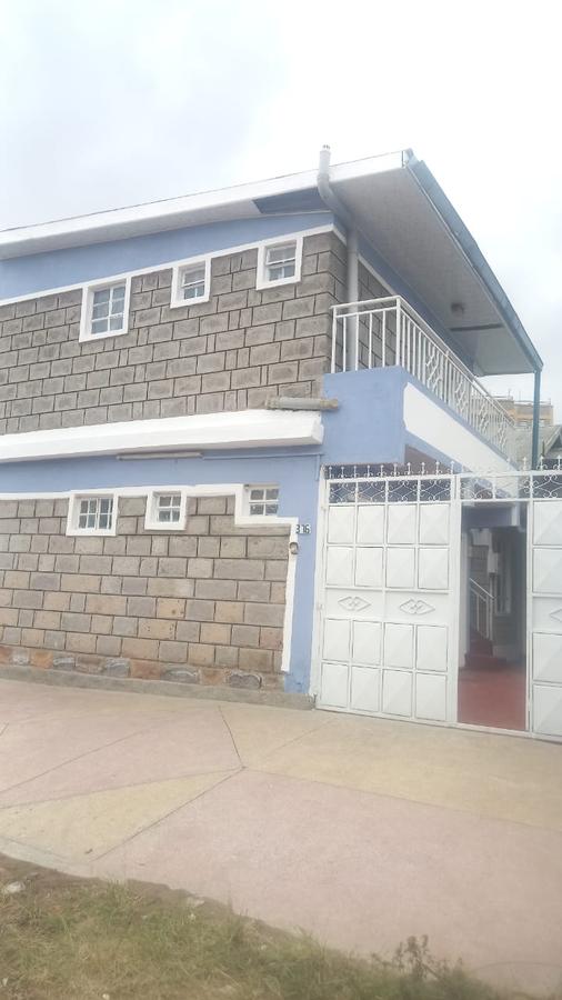 2 Bed Townhouse with En Suite at Donholm Phase 8 - 15