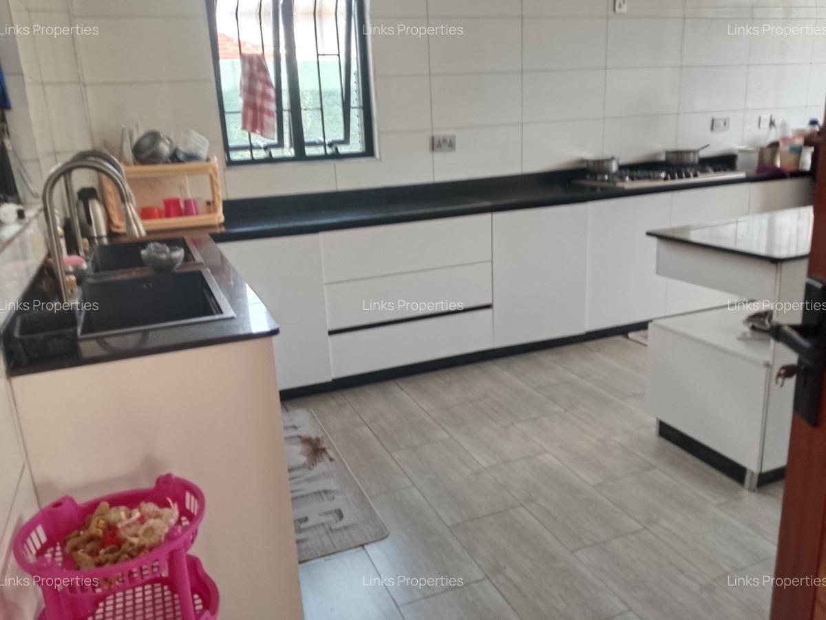 7 Bed Townhouse with En Suite at Ndege Road - 15