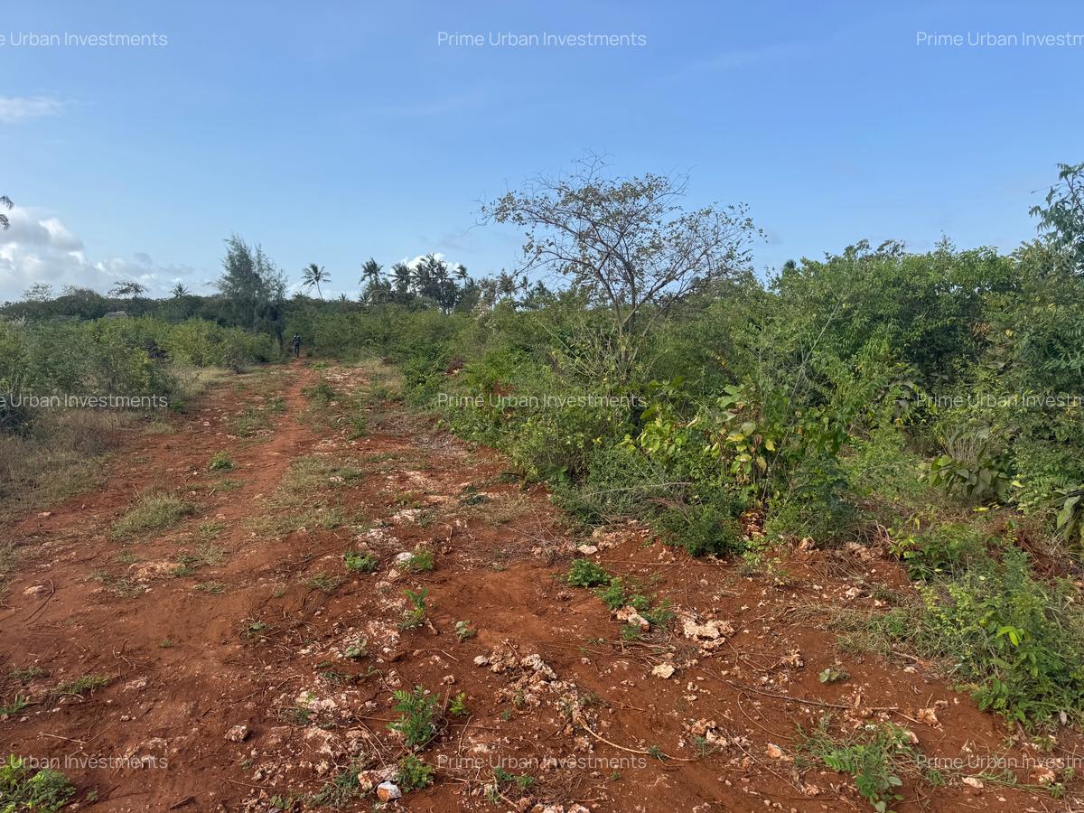 6 ac Land in Kilifi - 7