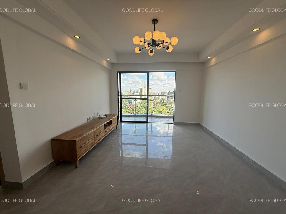 2 Bed Apartment with En Suite at Westlands Area - 5