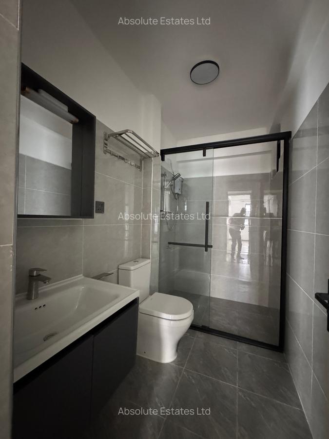 2 Bed Apartment with En Suite in Kilimani - 6