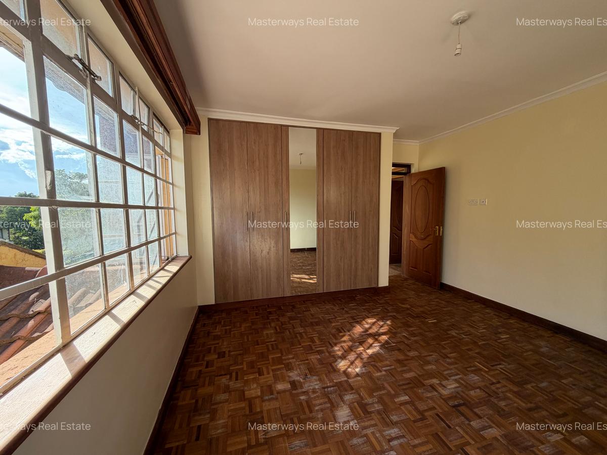 4 Bed Townhouse with En Suite in Runda - 10