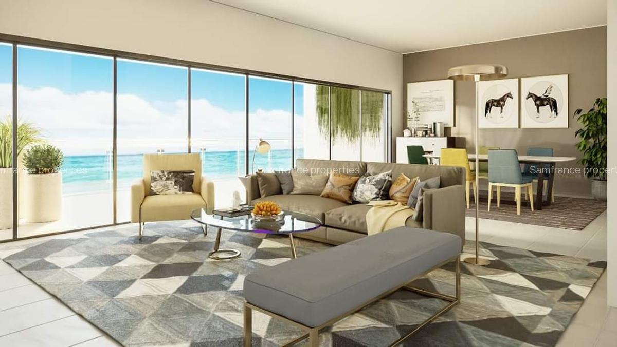 Serviced 3 Bed Apartment with En Suite at Beach Road - 1