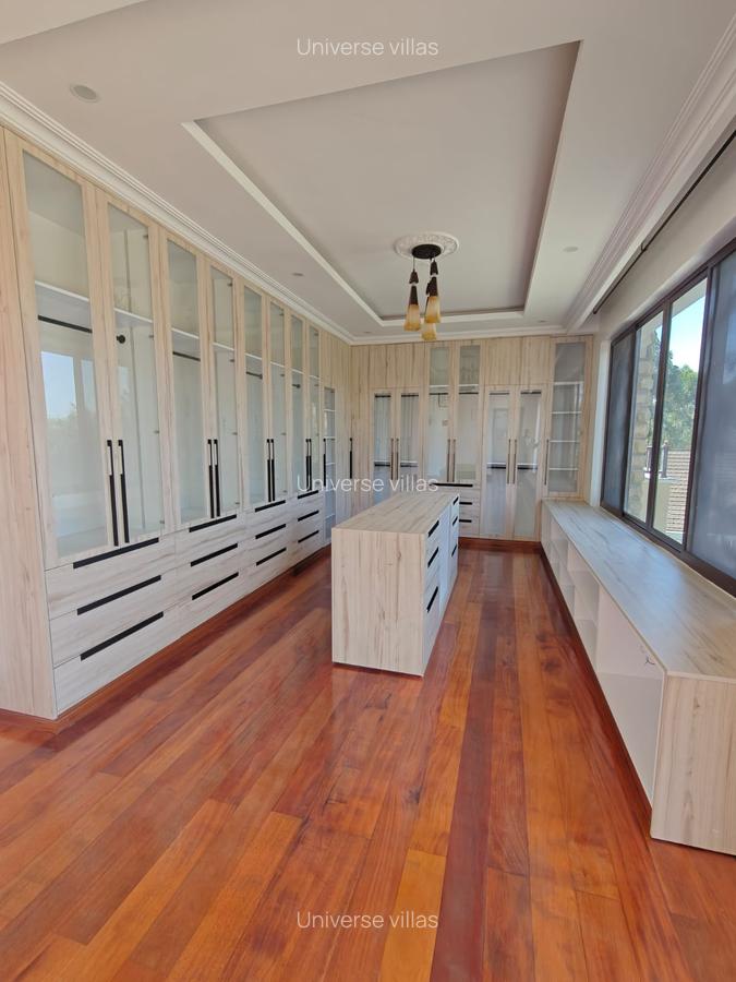 8 Bed Townhouse with En Suite at Karen - 7