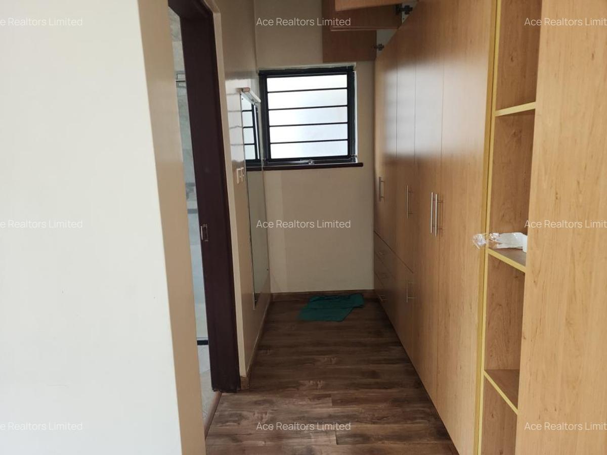 2 Bed Apartment with En Suite at Westlands - 10