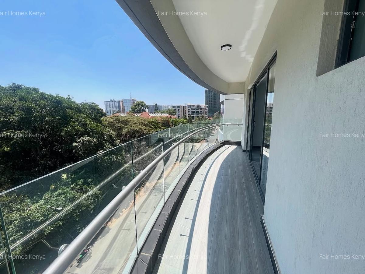 4 Bed Apartment with En Suite at Othaya Road - 10