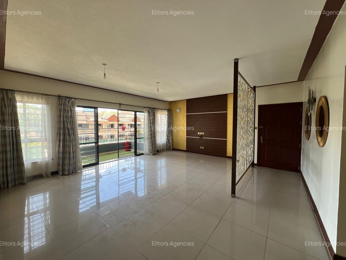 2 Bed Apartment with En Suite at Raphta Road - 4