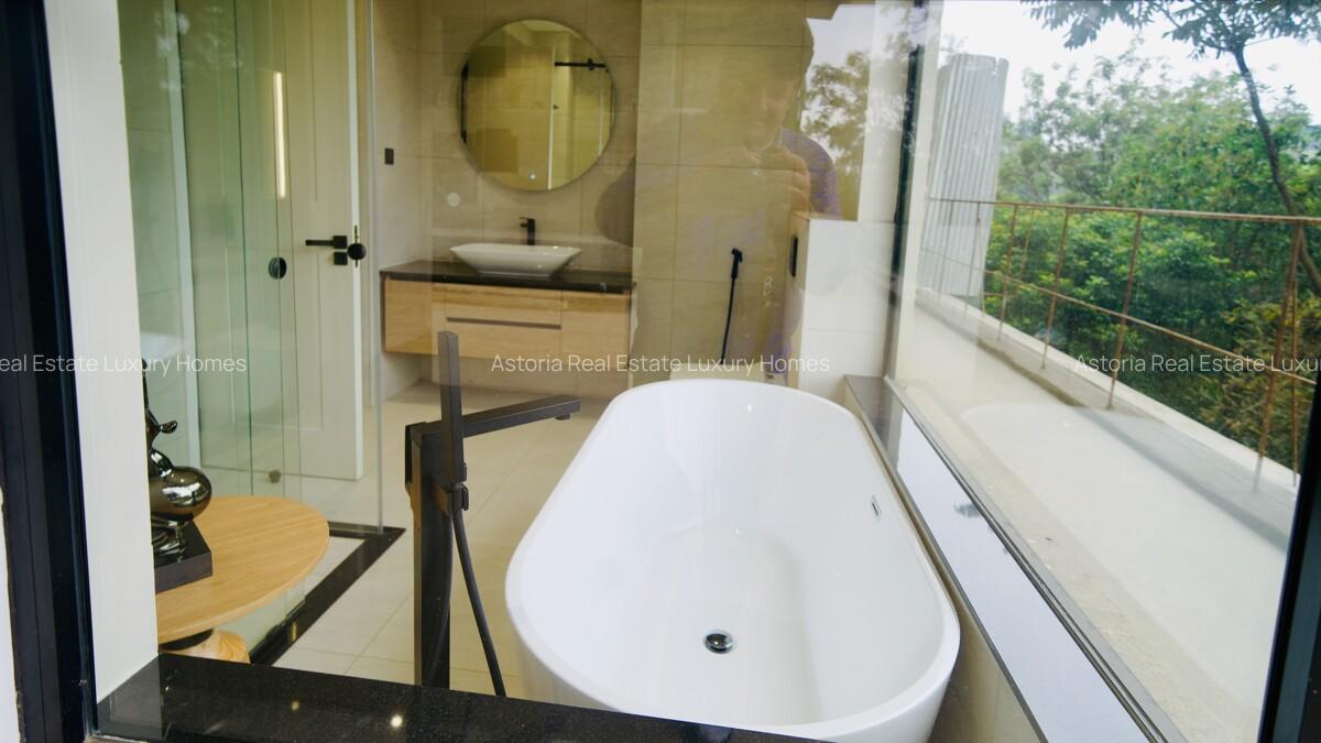 3 Bed Apartment with En Suite at 2026-397 3 Bed - 2