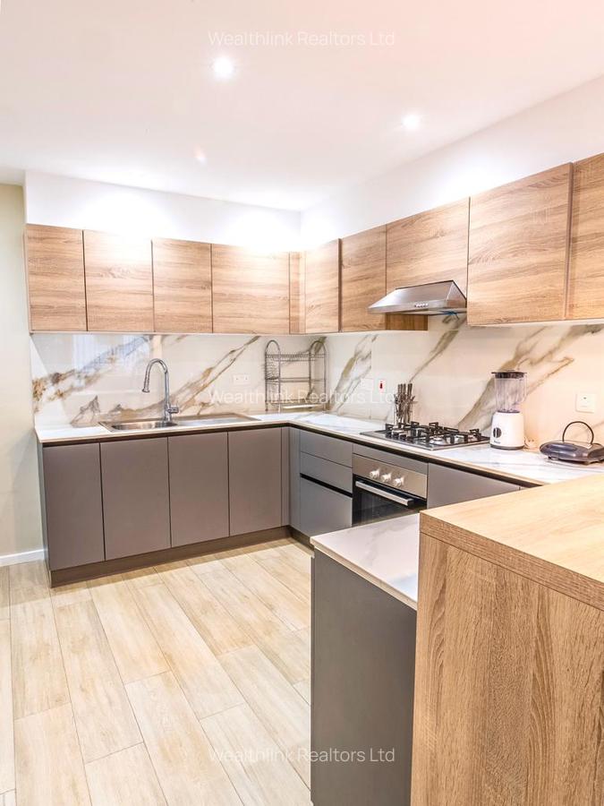 Furnished 2 Bed Apartment with En Suite at Riverside - 17