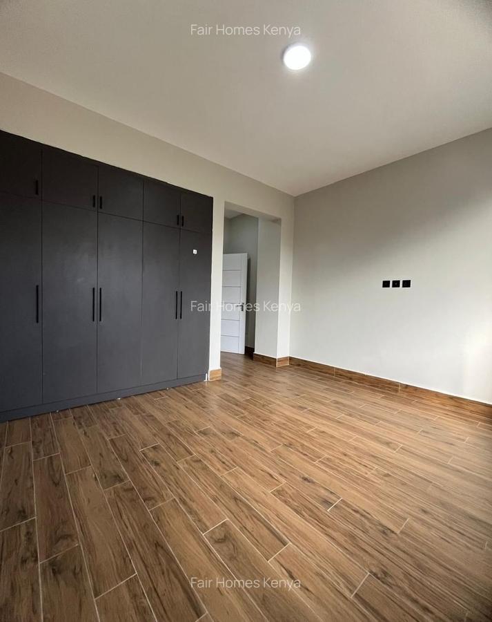 2 Bed Apartment with En Suite at King'Ara Road - 12