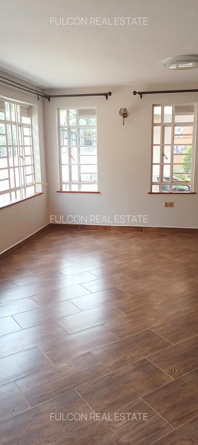 4 Bed Villa with En Suite in Kitisuru - 3