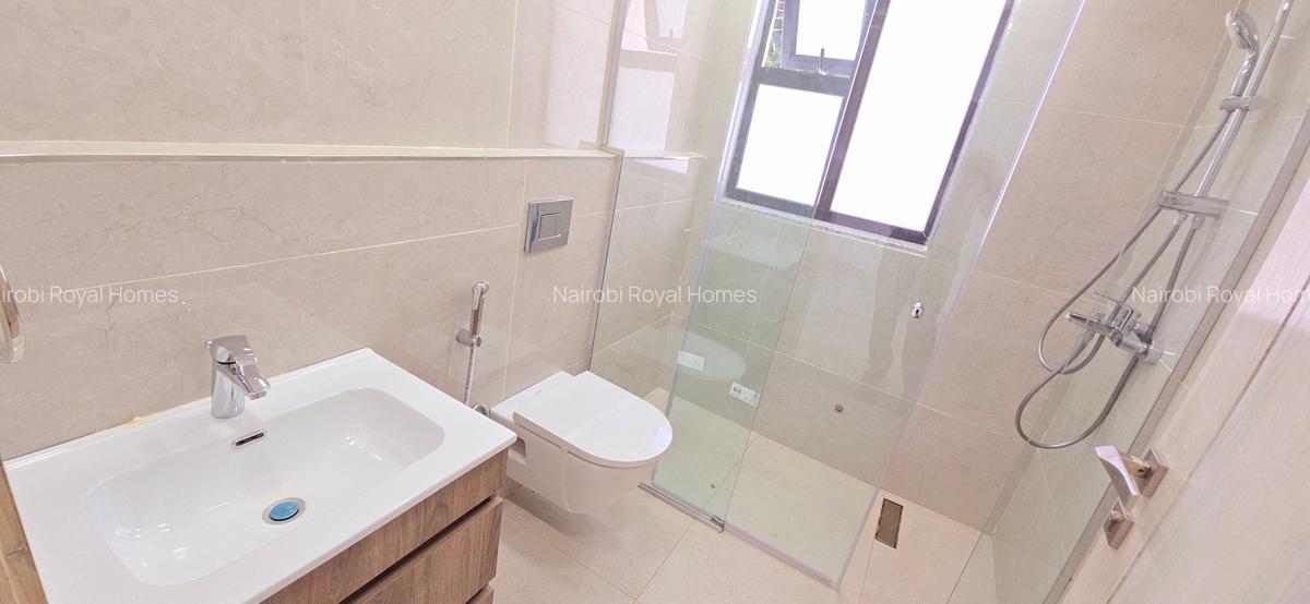 5 Bed House with En Suite at Runda Road - 9