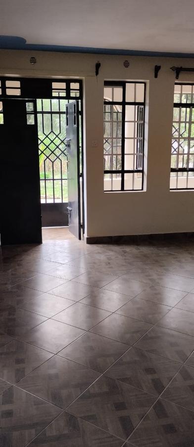 5 Bed Townhouse with Walk In Closet at Safari Park - 4