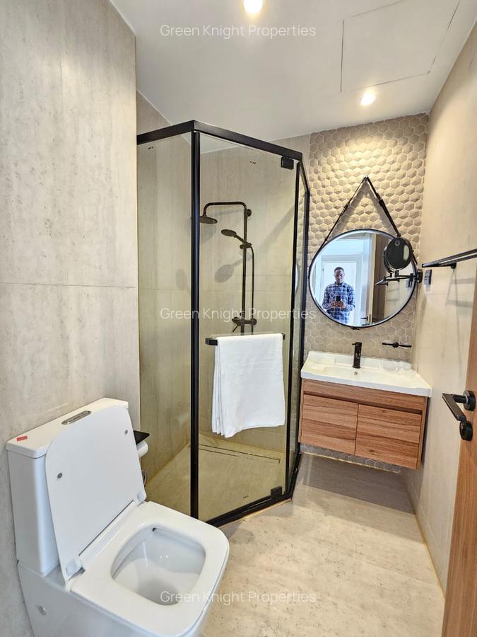 Serviced 2 Bed Apartment with En Suite in Westlands Area - 3