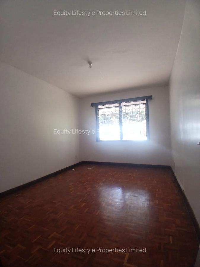 5 Bed Townhouse with Garden in Westlands Area - 13