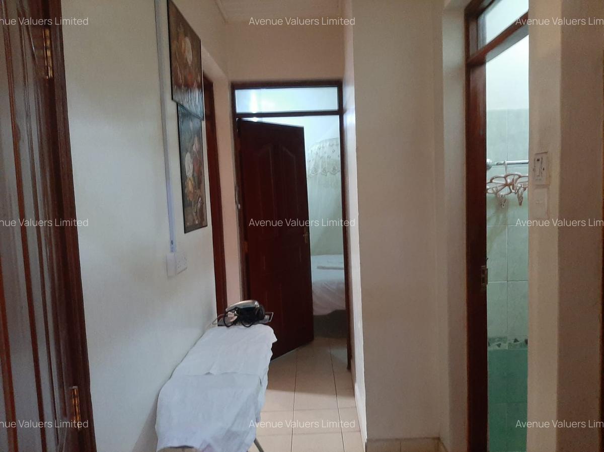 10 Bed House with En Suite at Chady Road - 13