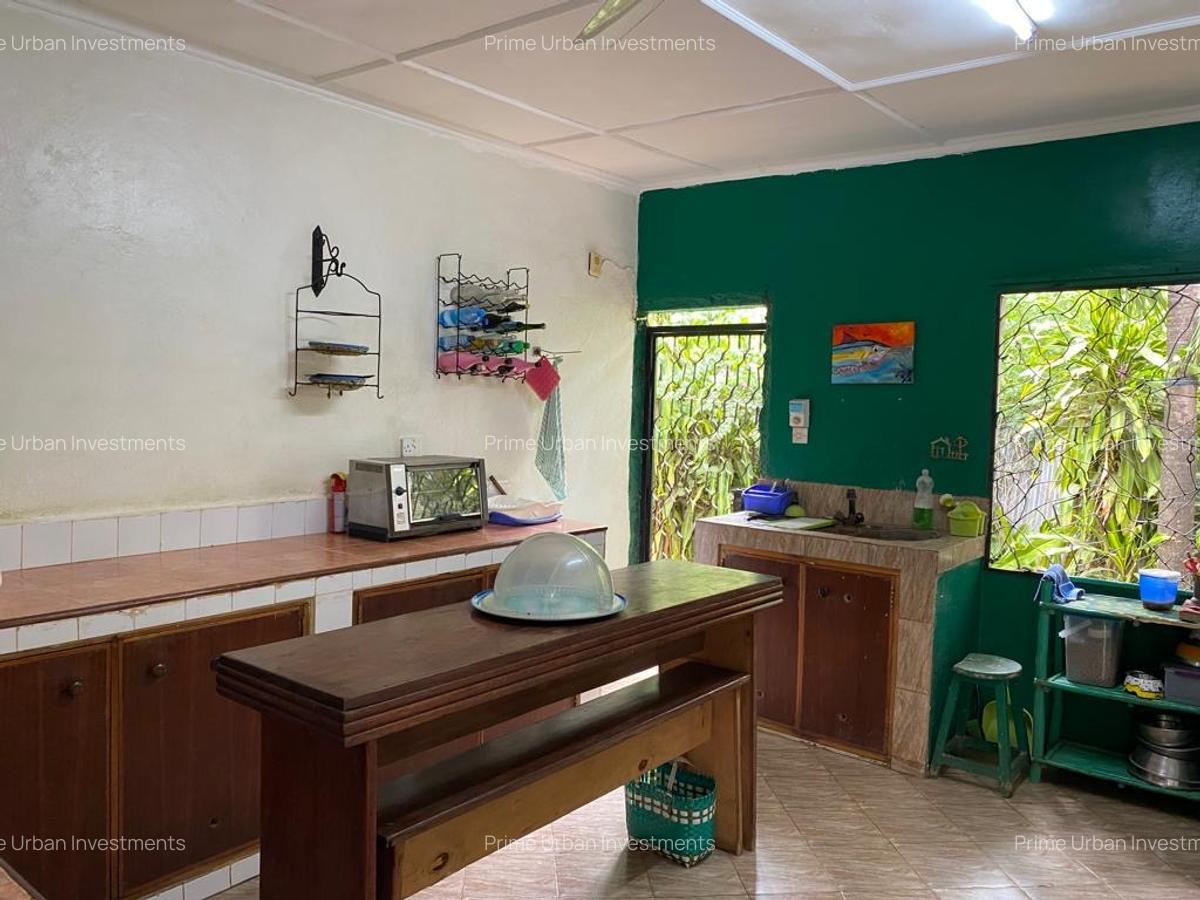 4 Bed House with En Suite in Mtwapa - 14