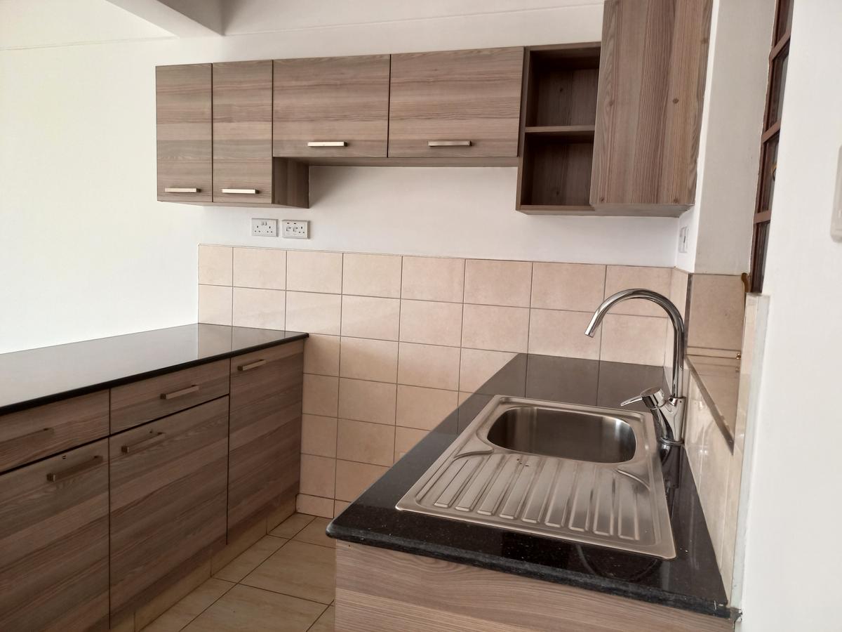 2 Bed Apartment with En Suite in Naivasha Road - 8