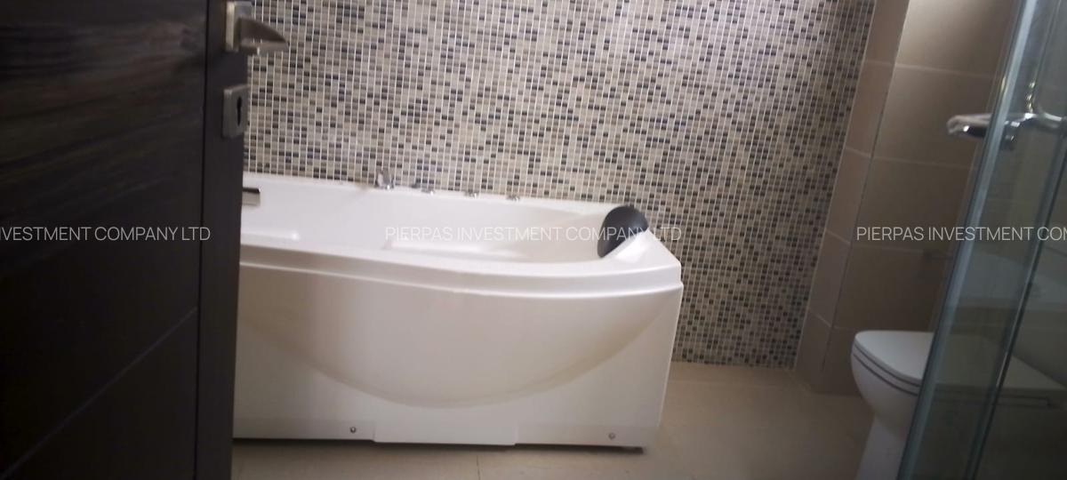 Serviced 3 Bed Apartment with En Suite in Lavington - 4