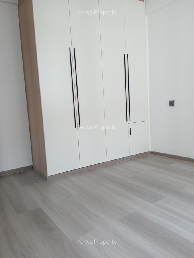 1 Bed Apartment with Swimming Pool in Valley Arcade - 7