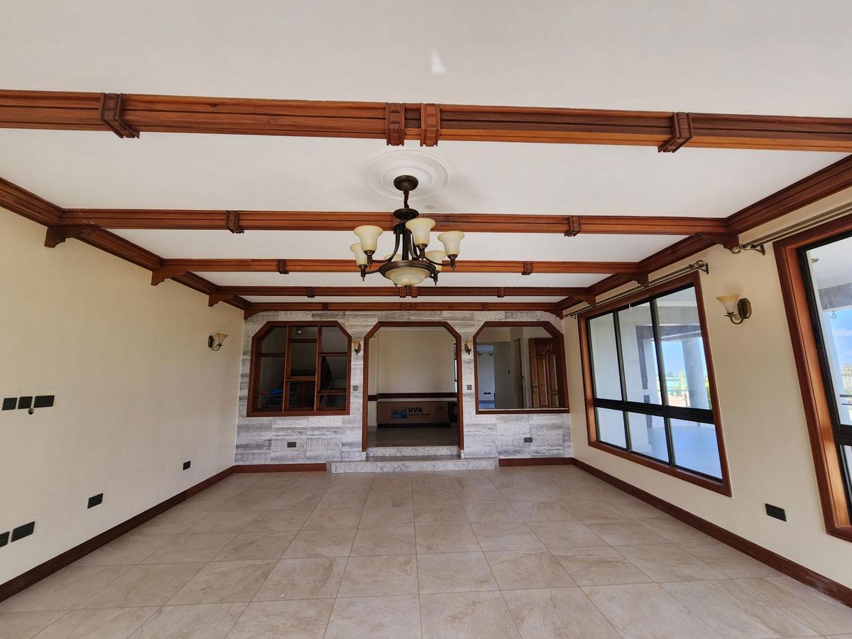 6 Bed House with En Suite in Tatu City - 10