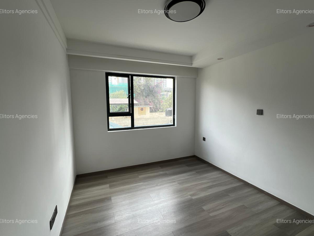2 Bed Apartment with En Suite at Westlands Road Near Gtc - 10